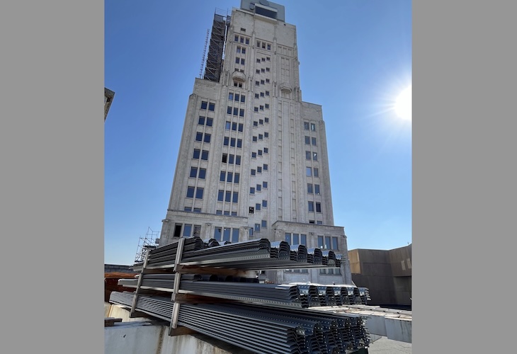 Nieuwe draagvloeren in de Antwerpse Boerentoren